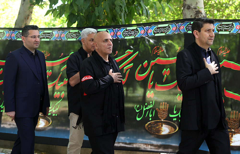 گردهمایی بزرگ عاشورائیان خانواده ارتباطات